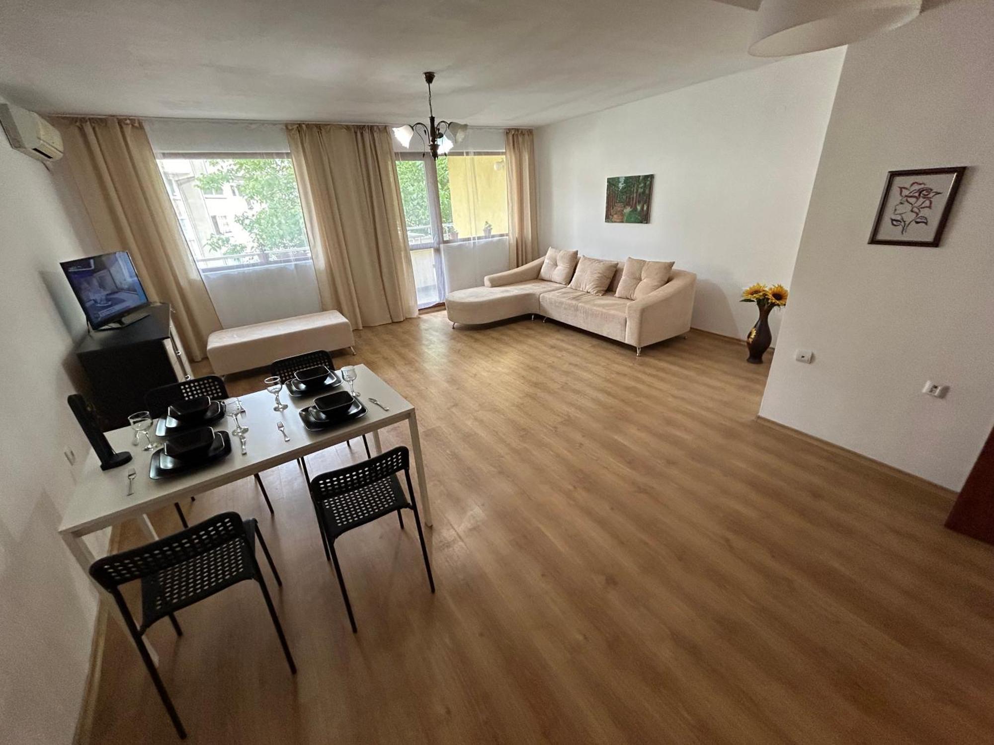Апартамент Маги Kazanlŭk Extérieur photo