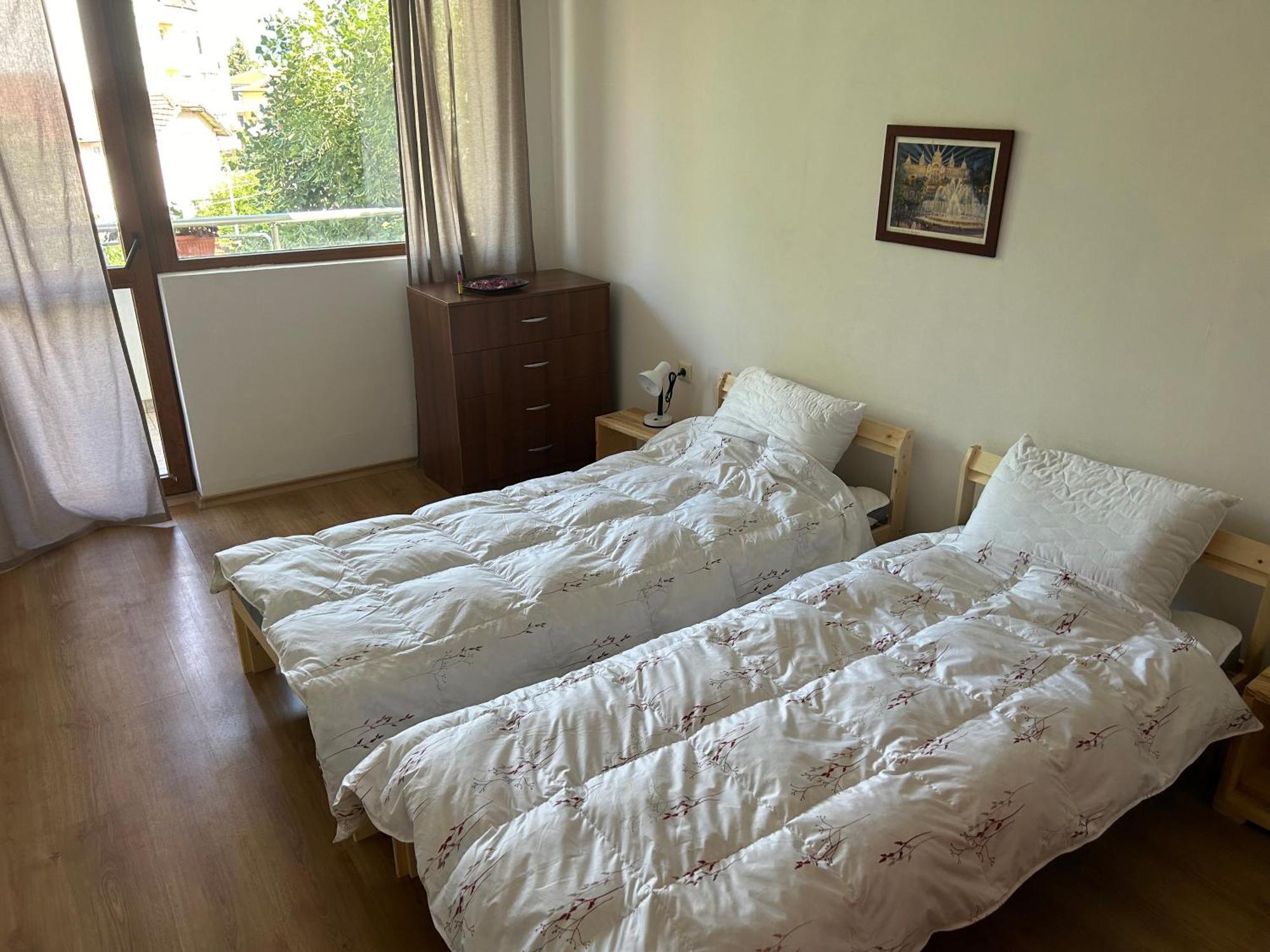 Апартамент Маги Kazanlŭk Extérieur photo